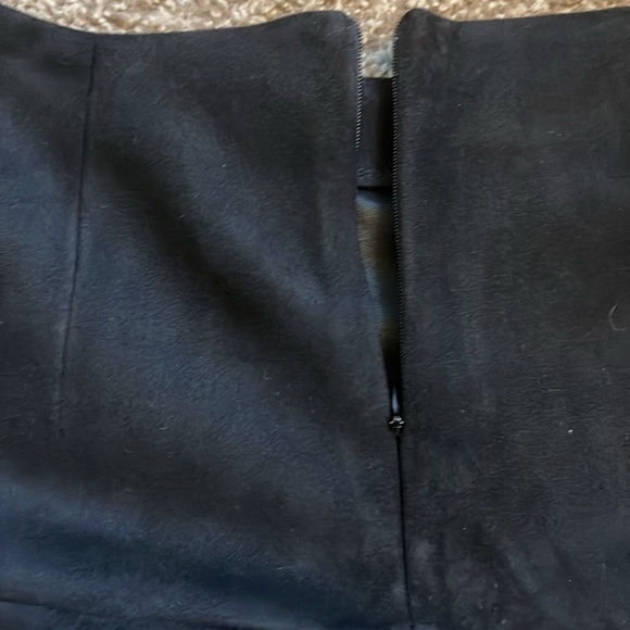 Missguided suede skirt - Picture 4 of 7